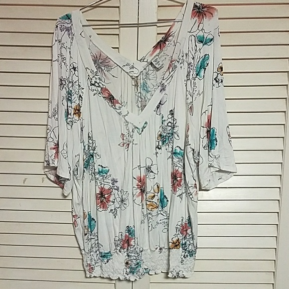 American Rag Blouse - Picture 2 of 5